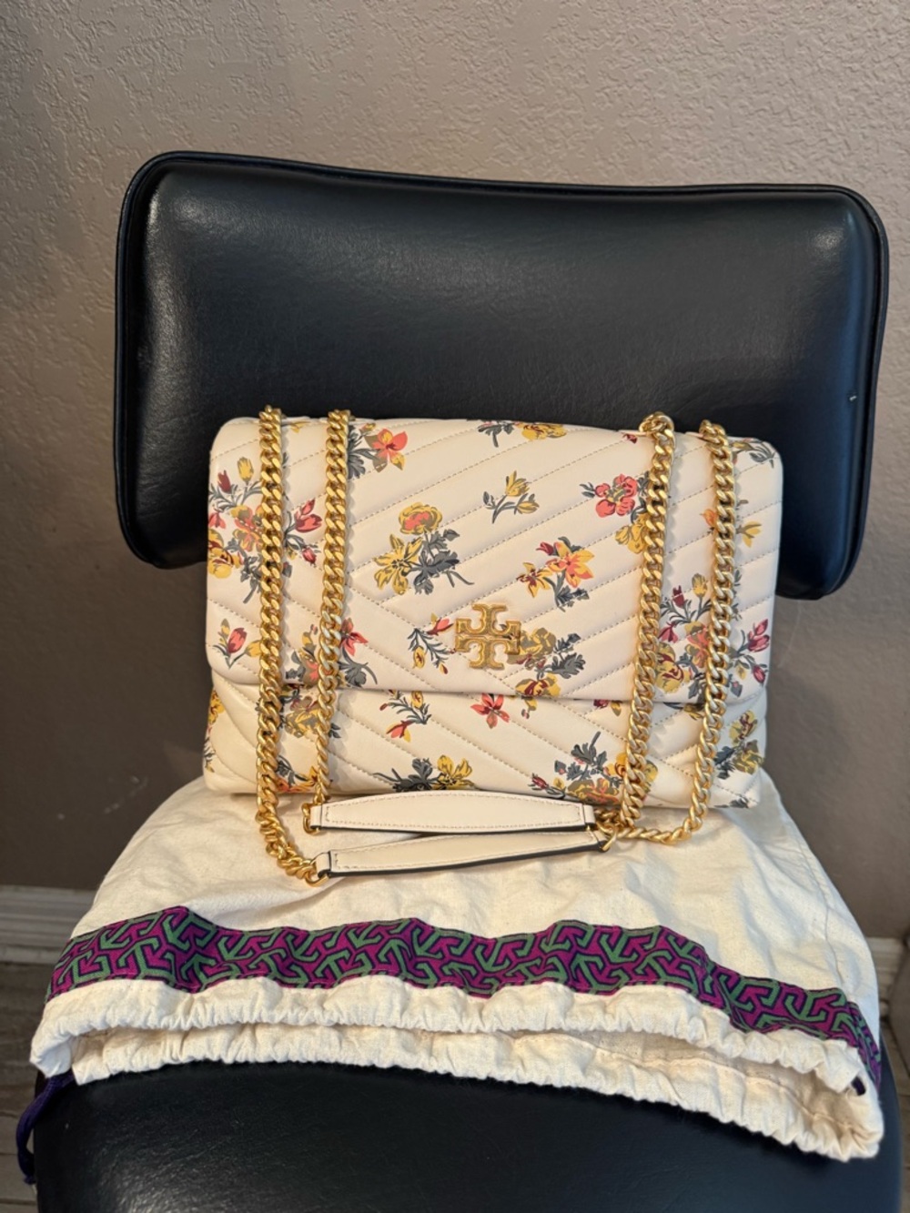 Tory Burch medium purse